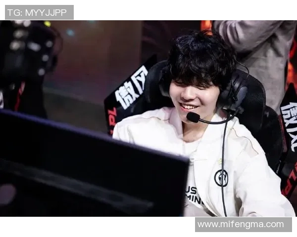 英雄联盟S15赛季FPX战队比赛经验排名第三引发热议