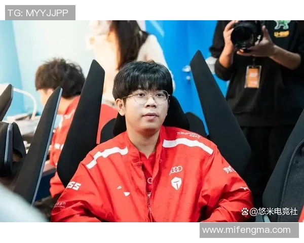 S15LOL赛事热议TES团队协作问题引发广泛讨论与反思